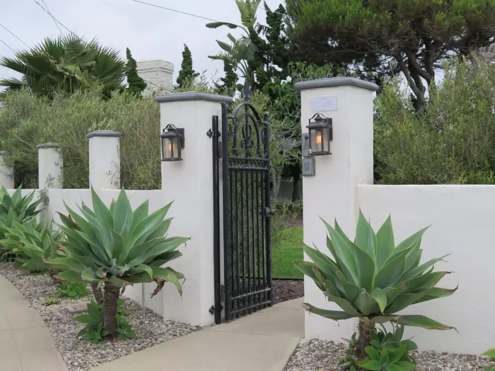 Gate with lanterns. 