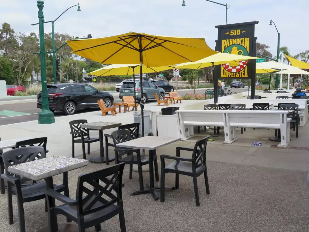 Seating outside Pannikin Coffee and Tea. 