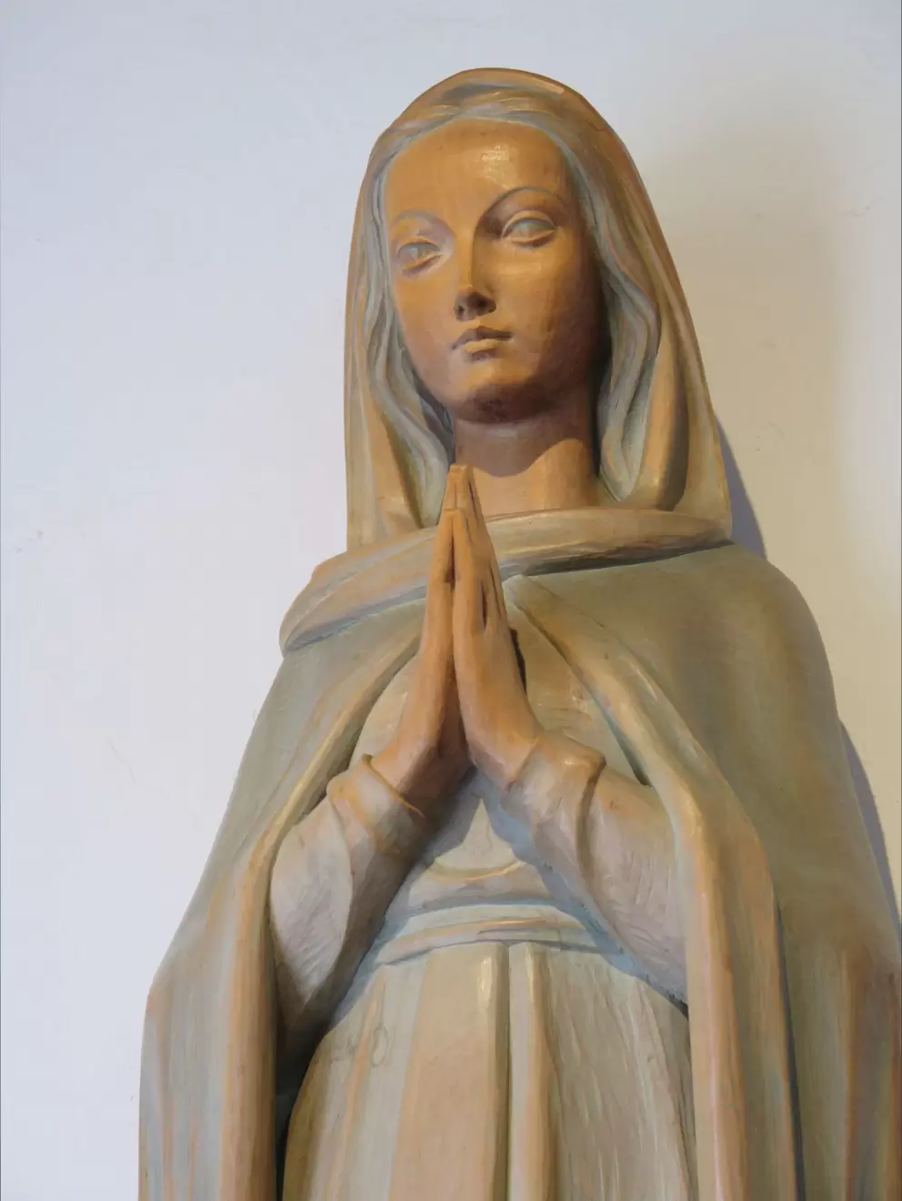 Sculpture of Mary. 