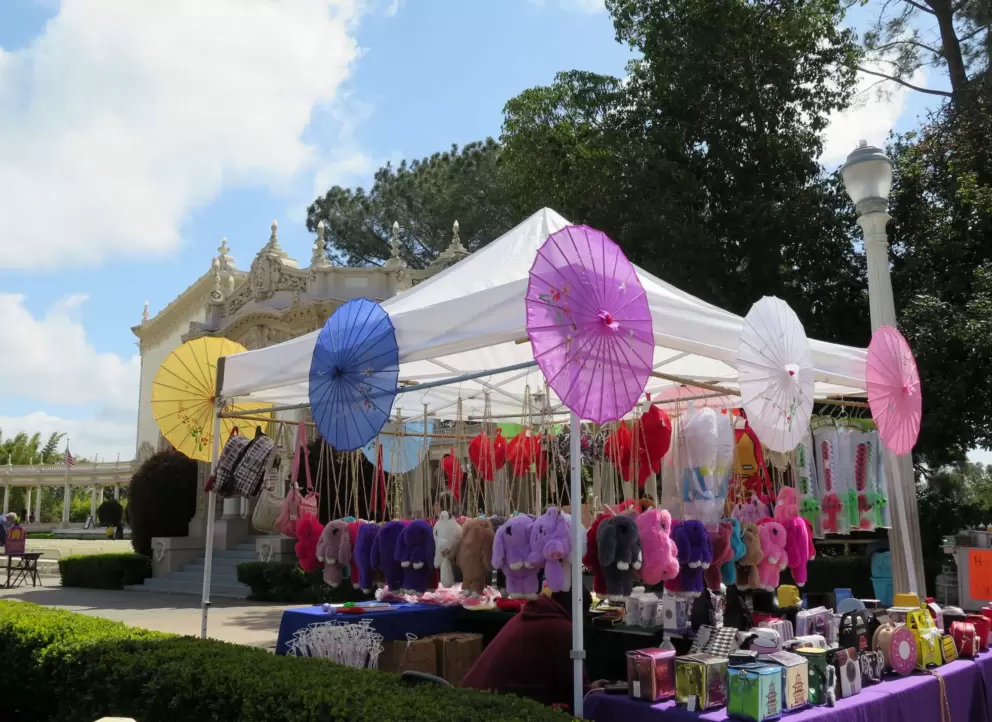 Paper umbrellas and other fun things for sale, outside the Organ Pavilion.