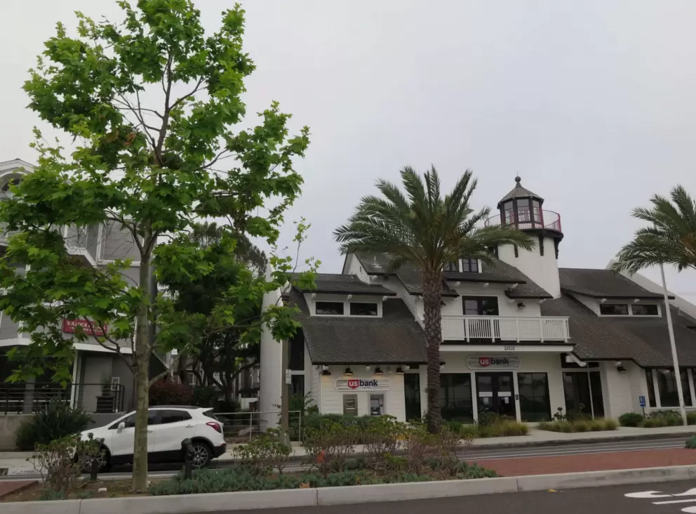 Lighthouse-shaped building. 