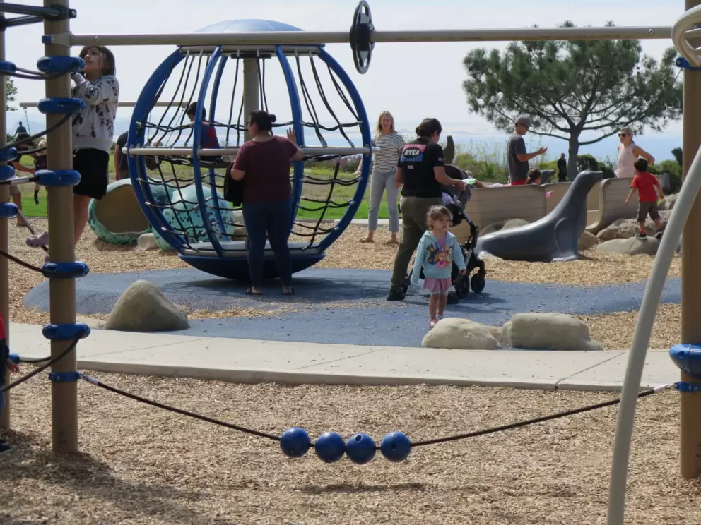 A tightrope with four balls on it.