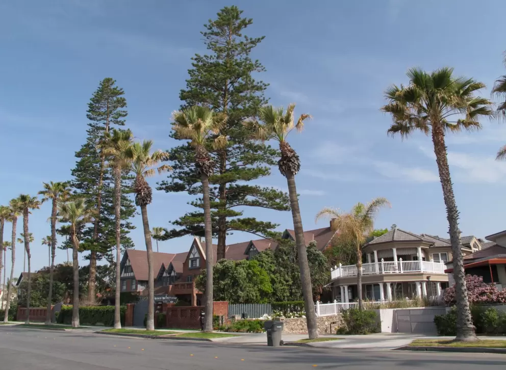 Hotel del Coronado and Coronado Beach