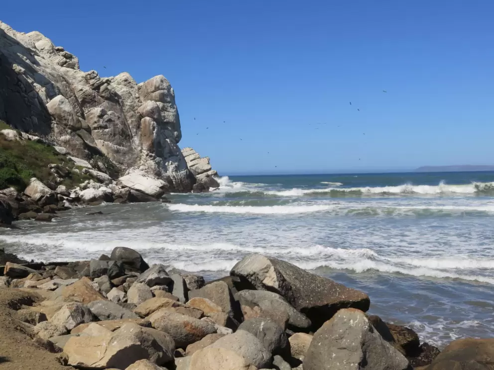 The scenery is beautiful here at the point. 