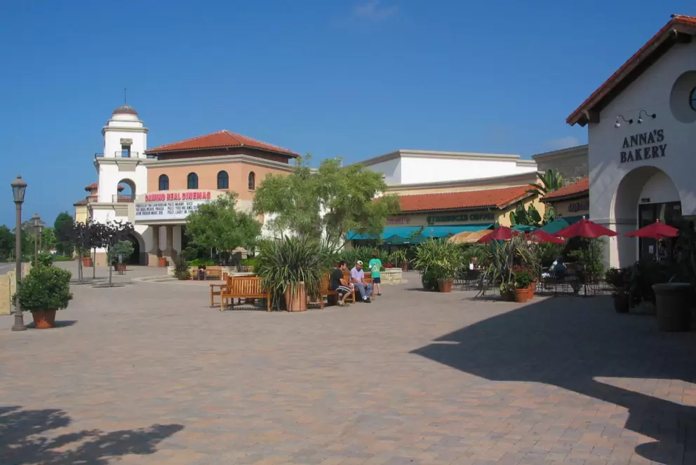 Camino Real is an attractive, sunny shopping area.