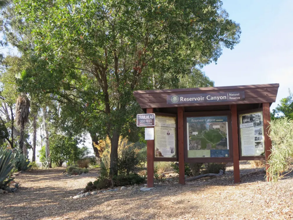 The trailhead plaques are oddly across Lizzie Street from the actual trailhead. 