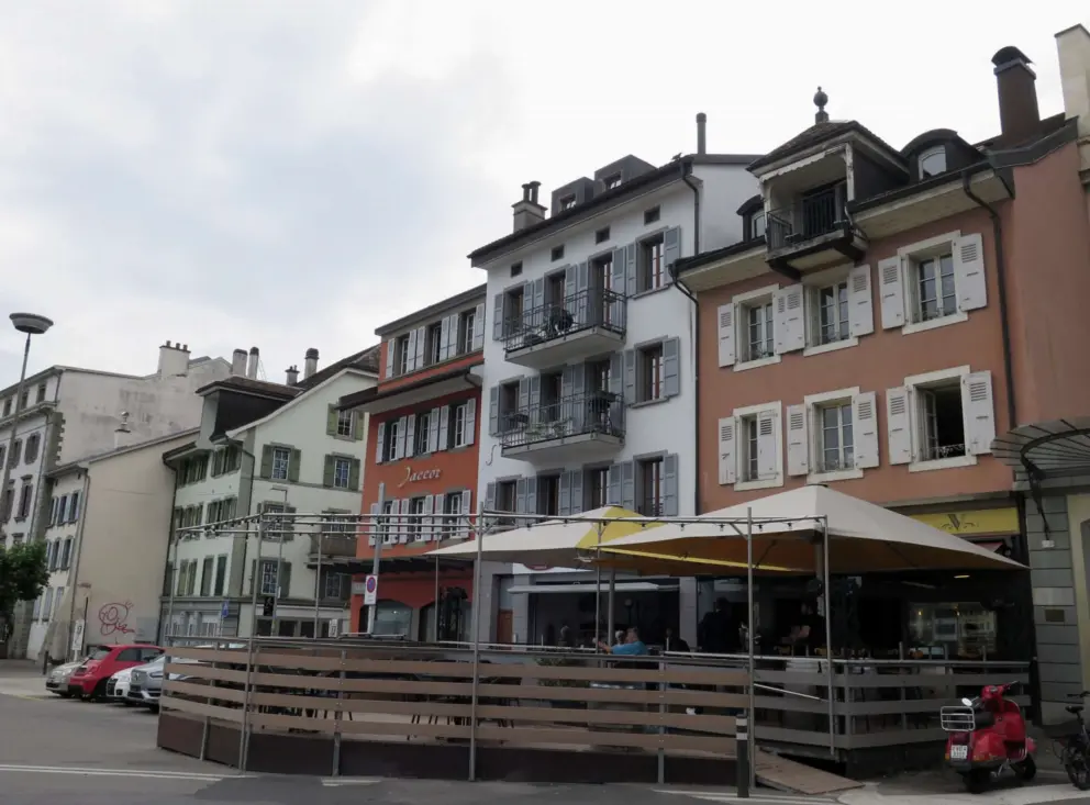 Colorful storefronts. 