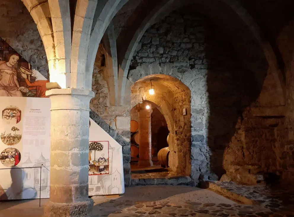 Inside the castle there are gorgeous stone arches. 