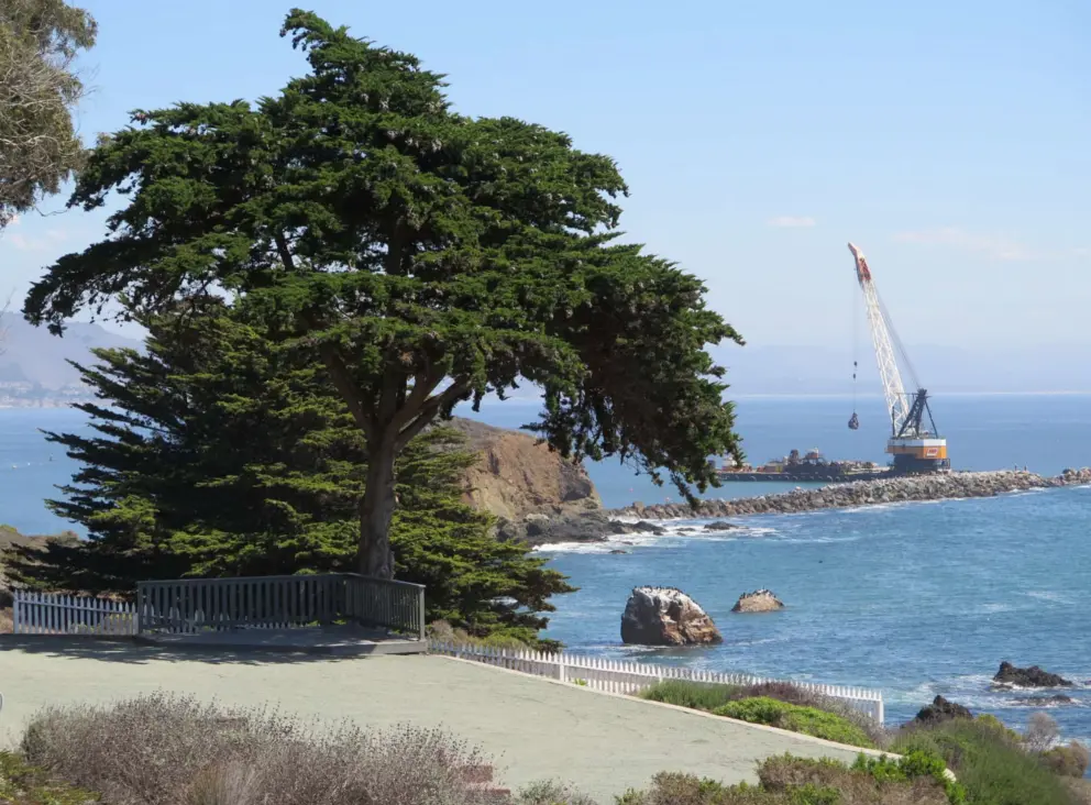 Whalers Island and construction on the jetty. 