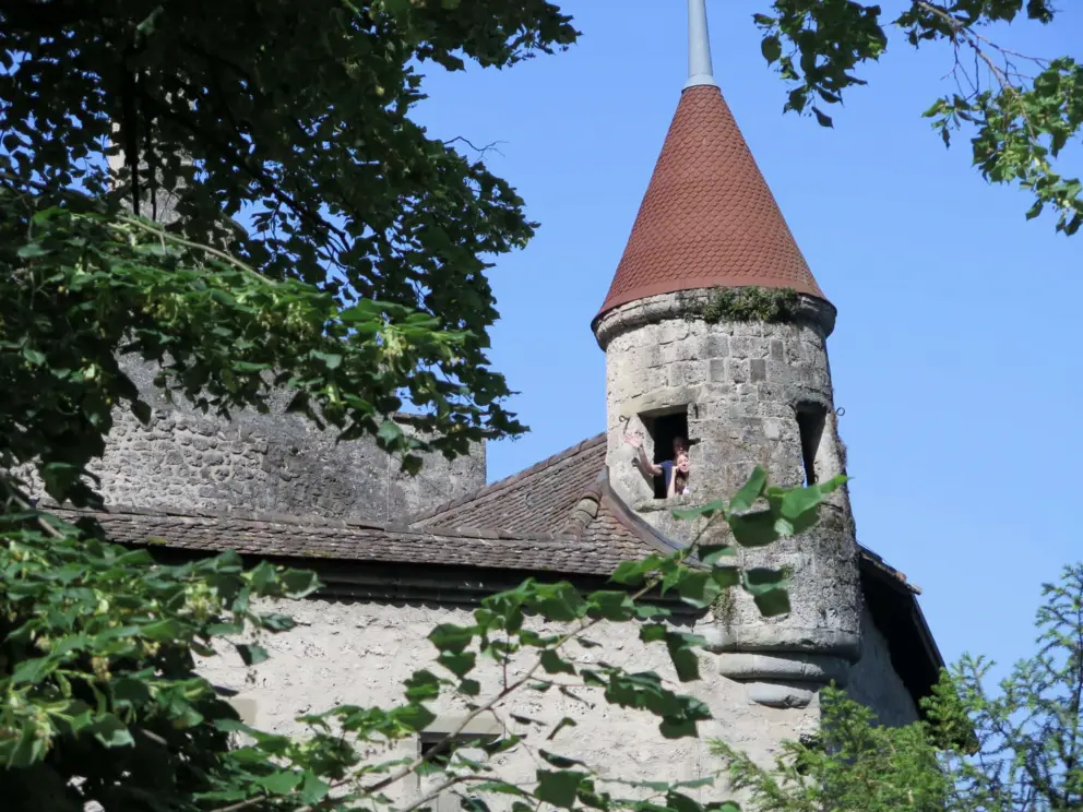 A cute turret. 