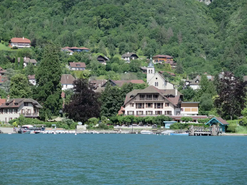 The town of Talloires with its church steeple. 