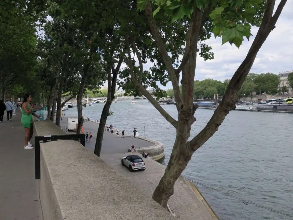 Standing above Port Debilly, admiring the Eiffel Tower across the water. 