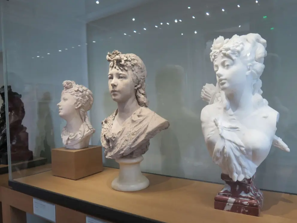 These are lovely busts. 