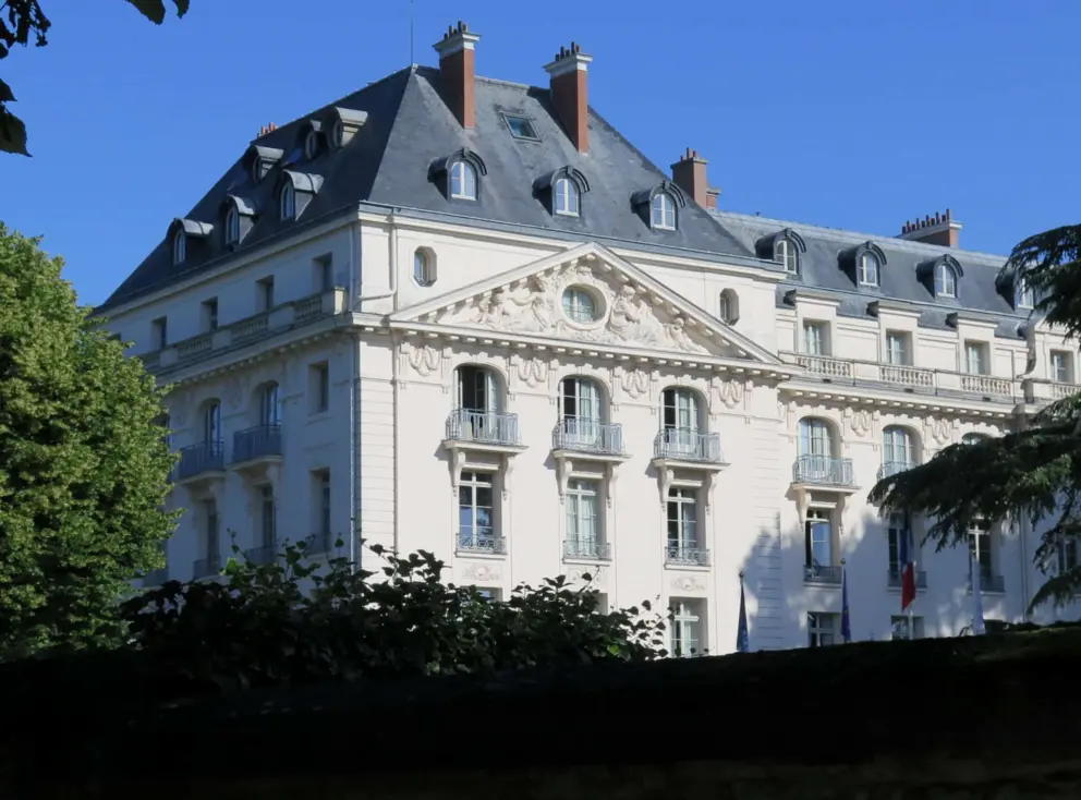 Trianon Palace. 