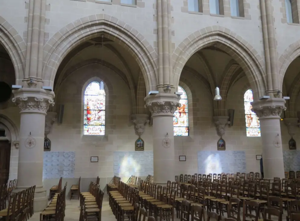 Chunky arches in Saint Anthony of Padua Church.