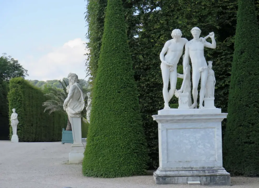 Beautiful sculptures in the garden. 