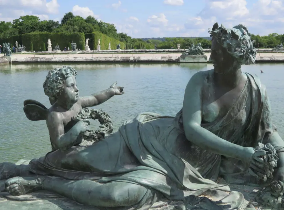 Sculpture of nymph and child, at the Bassin du Midi, which is right behind the palace. 