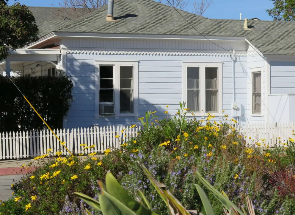 Blue house with cute trim. 