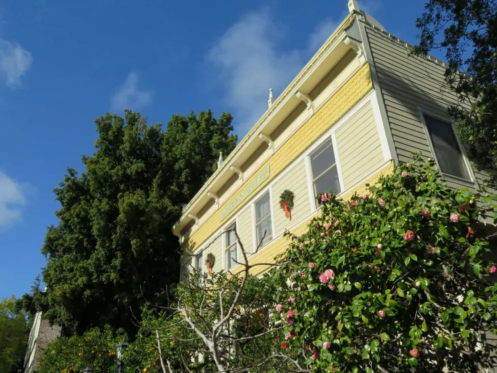 Garden Street Inn adds color to downtown. 