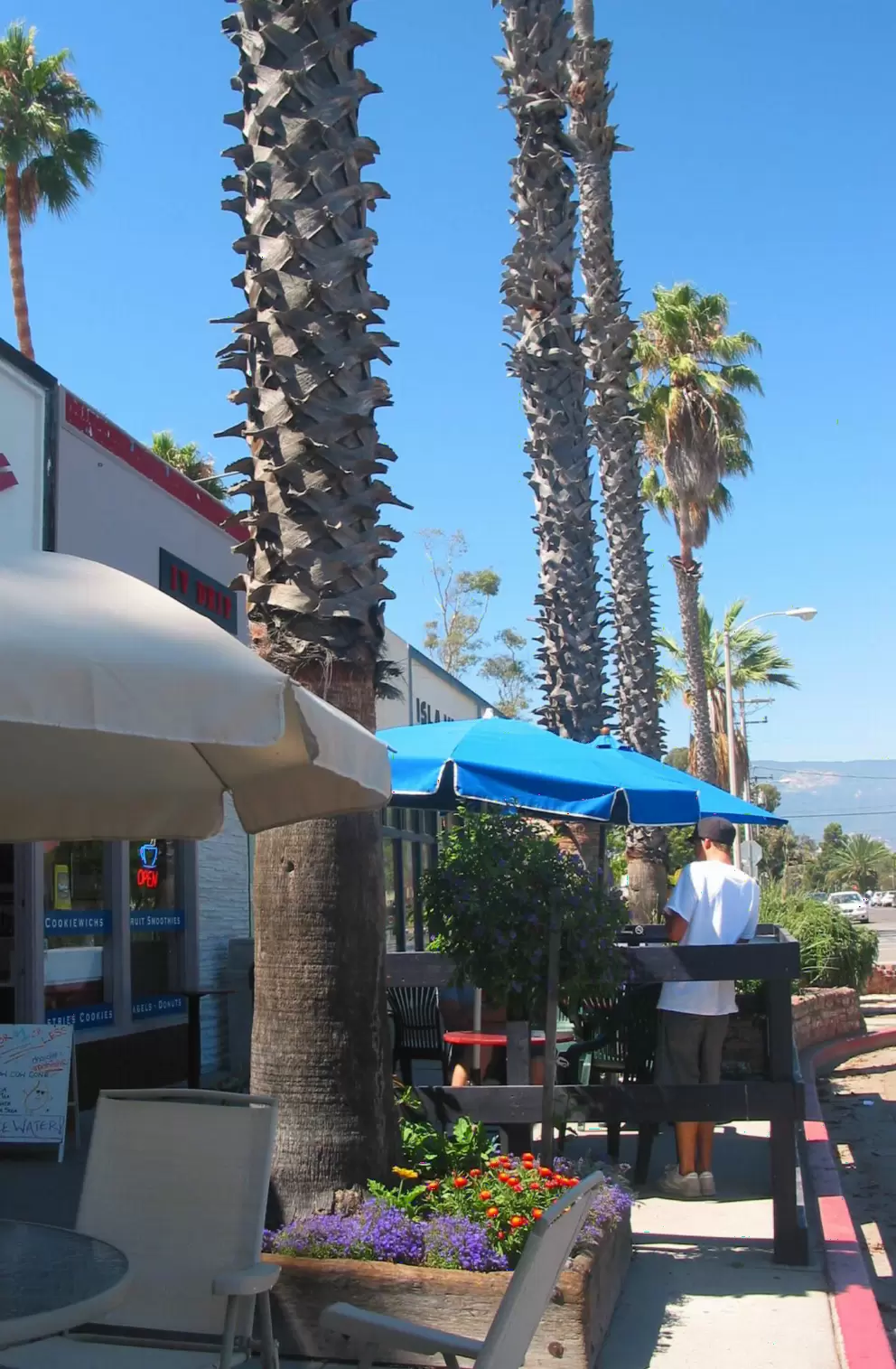 Isla Vista town and its happy beachy feel!