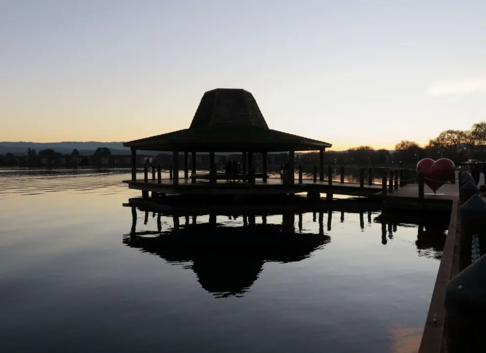 The gazebo reminds me of Bali.