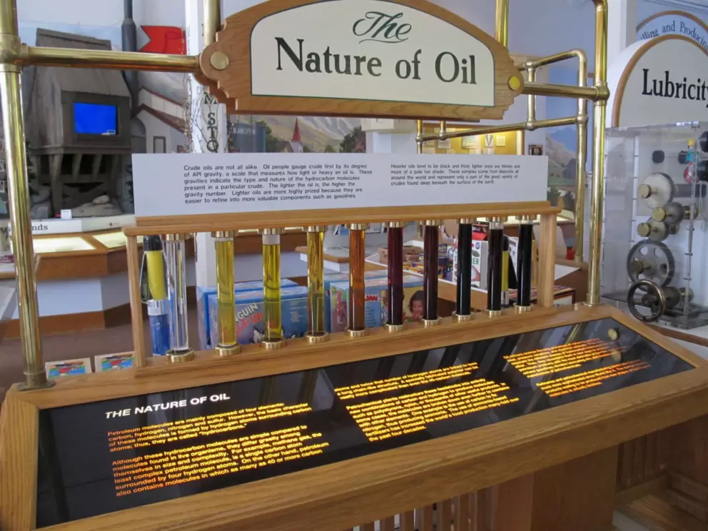 See the clear cylinders filled with oil of different shades.