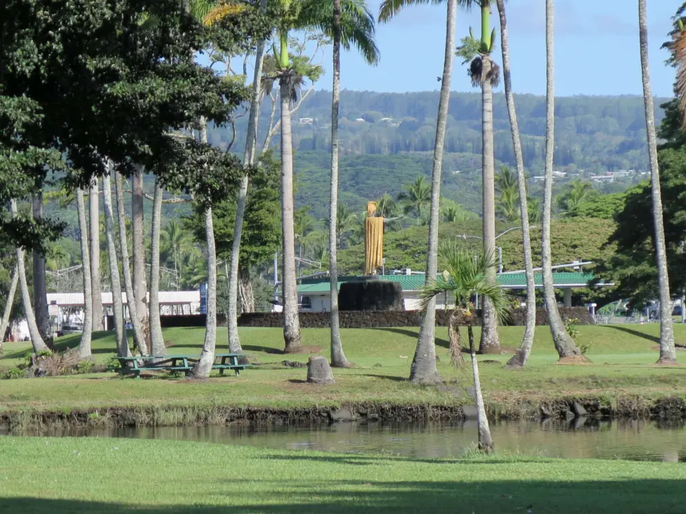 Looking across the water at Kamehameha The Great. 