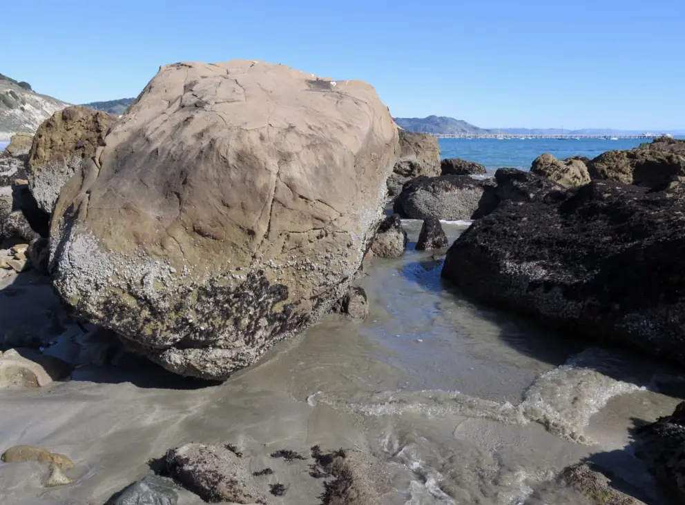 A boulder. 