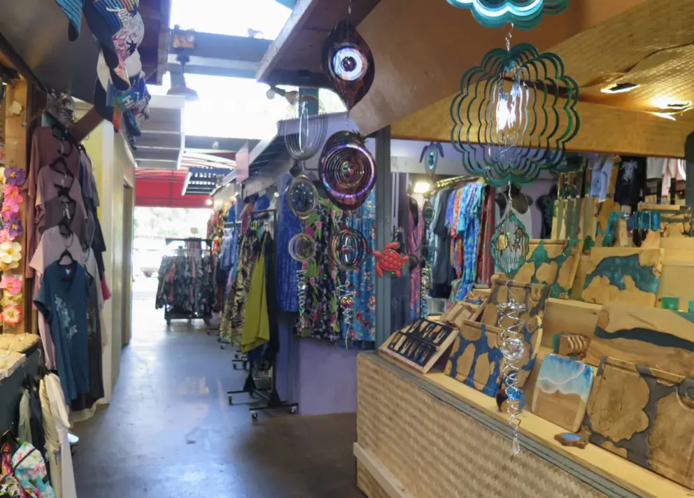 Home and garden decor at the gift stands. 