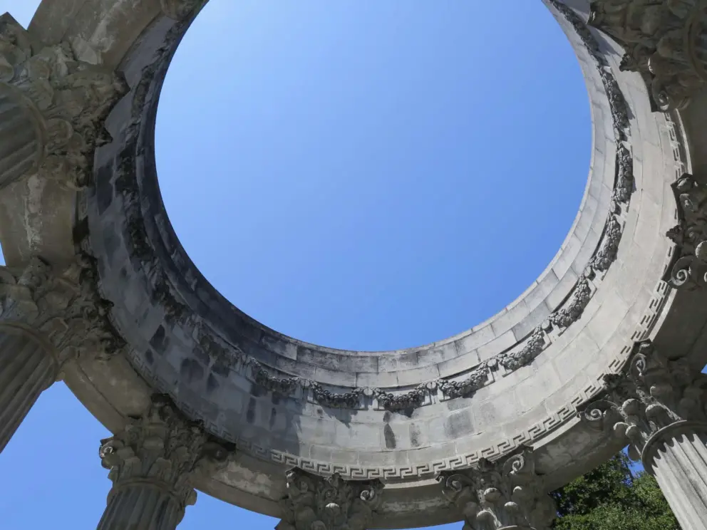 The round masonry ring at the top of the temple. 