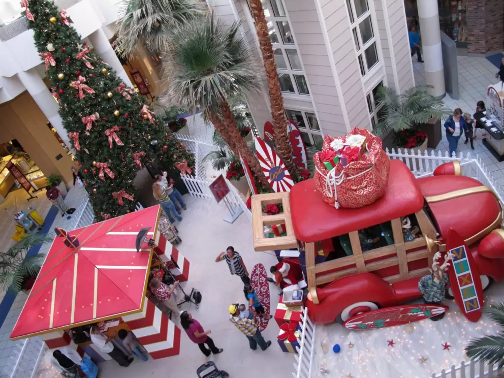 Christmas at Pacific View Mall.