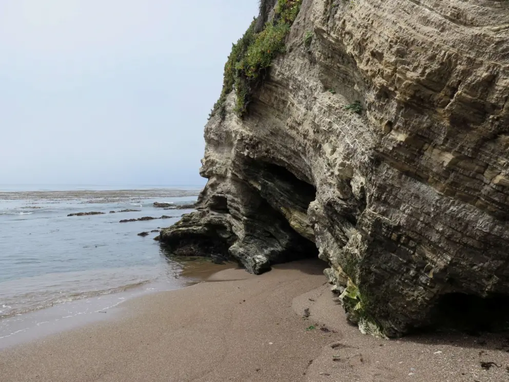 The slanted shale. 