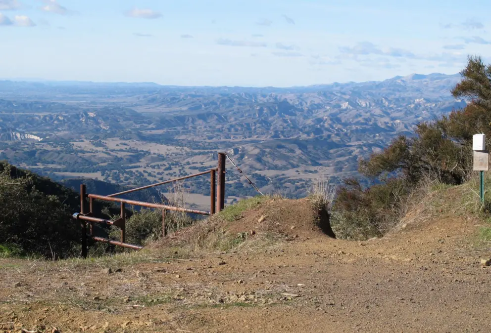 This is what the trailhead looks like- just to help you find it!