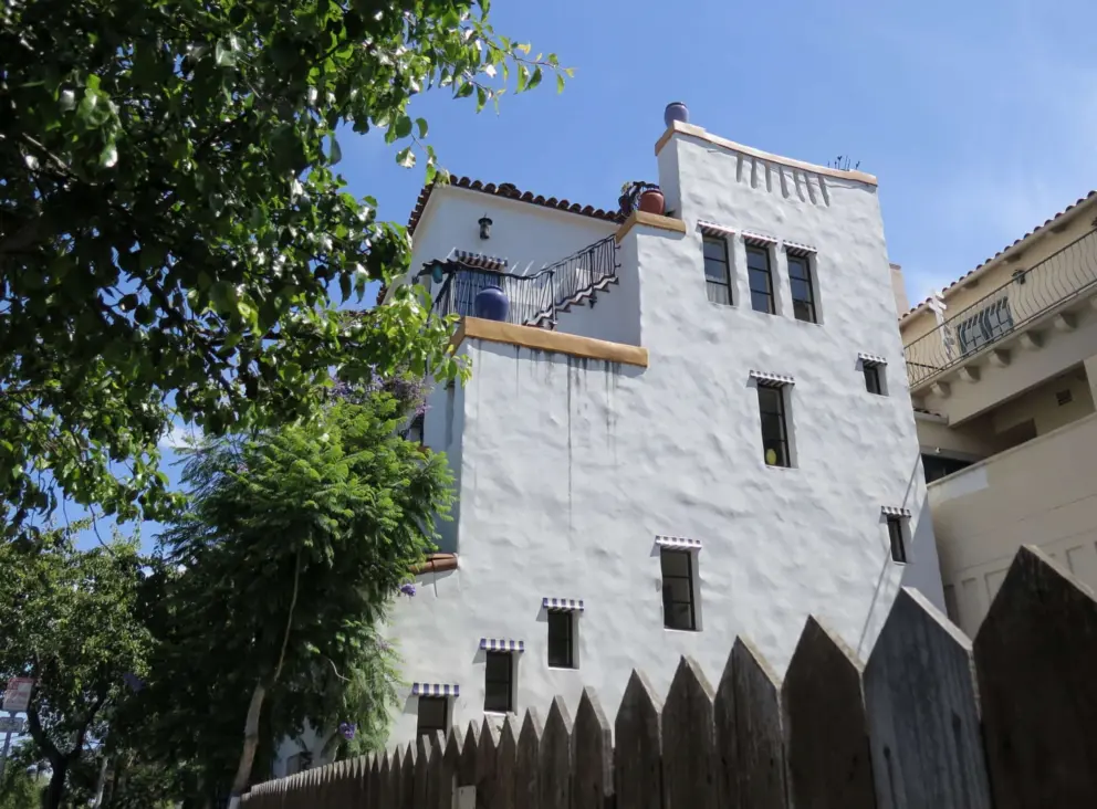 El Jardin apartments are a delight to behold!