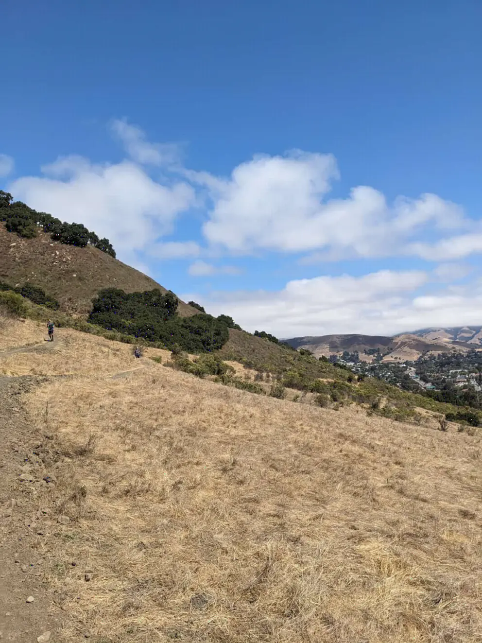 Open spaces and blue sky, on a September day.