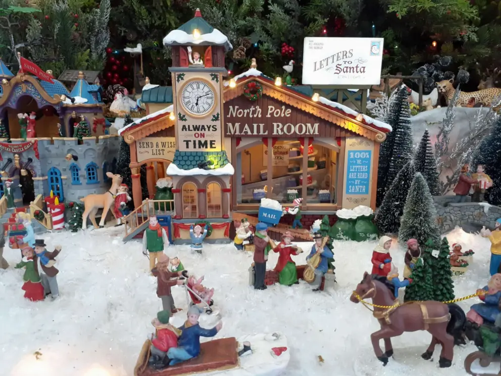 The North Pole mail room, in the miniature Christmas village at El Sitio Cafe, where you can buy your picnic for the beach. 