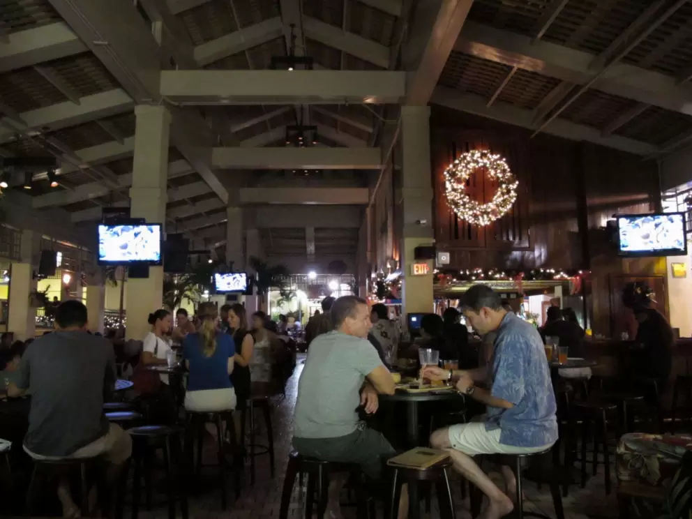 Mai Tai Bar is a cool place to hang out.