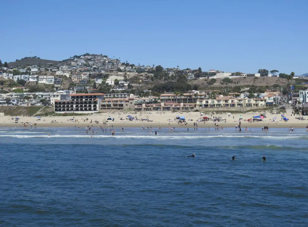 Busy September day by the pier. 