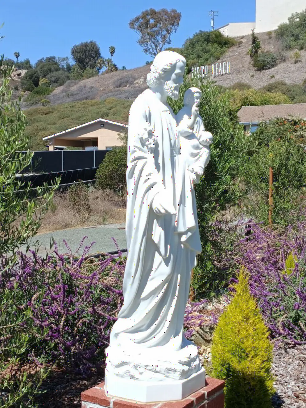 Statue of Joseph and Jesus at St Paul The Apostle Catholic Church, on Bello Street, just downhill from the park. 