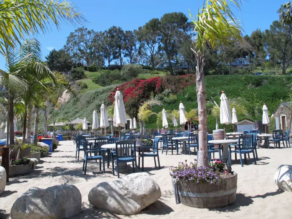 More tables for dining, by the cliffs, though they weren't using this section the day I was there. 