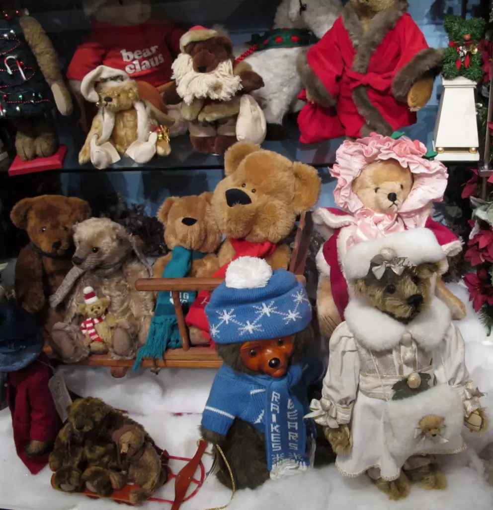 Cute bears.