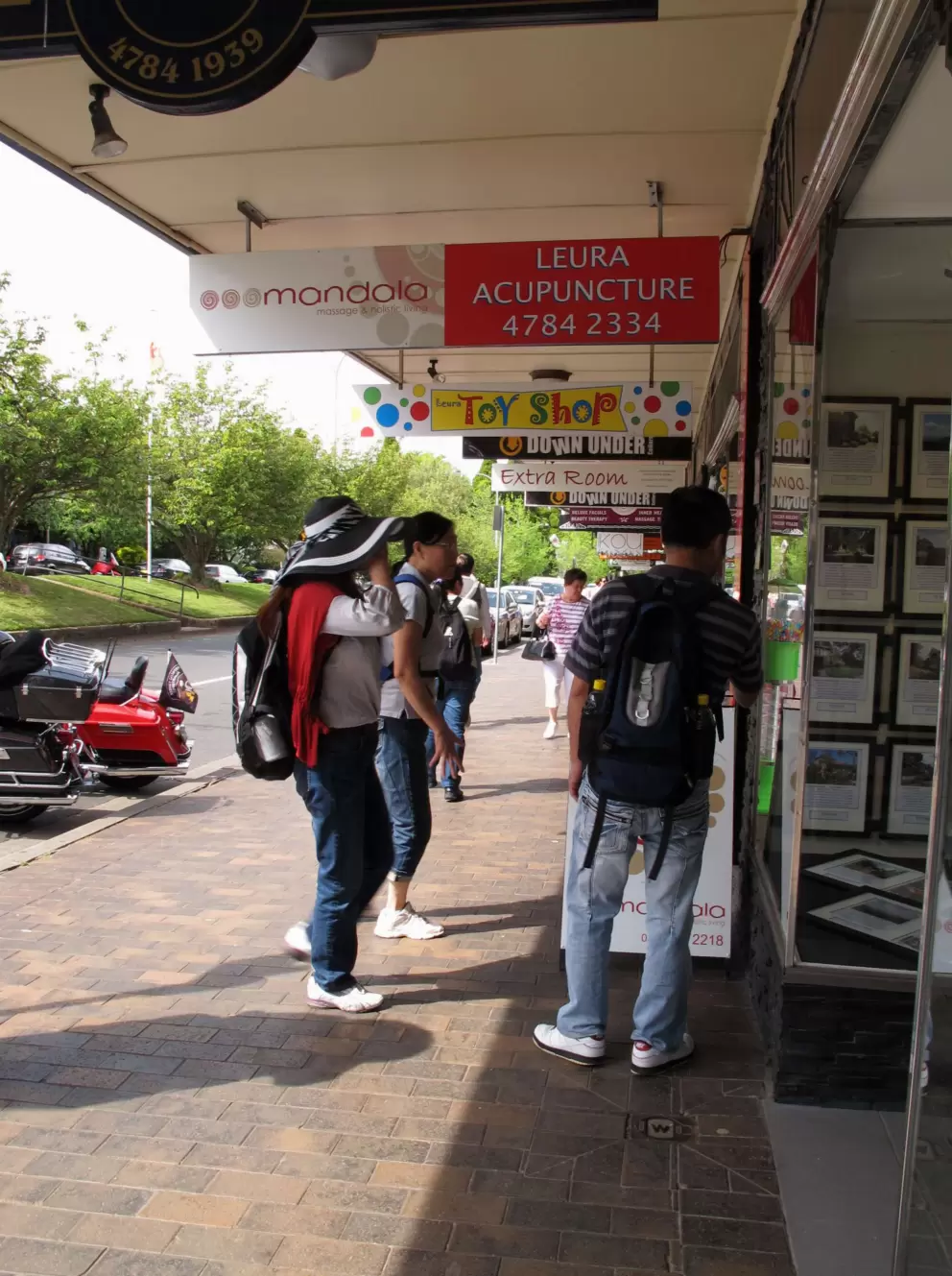 It's pleasant to stroll down Leura Mall.