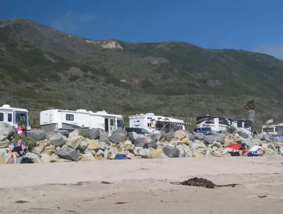 RVs and mountains.