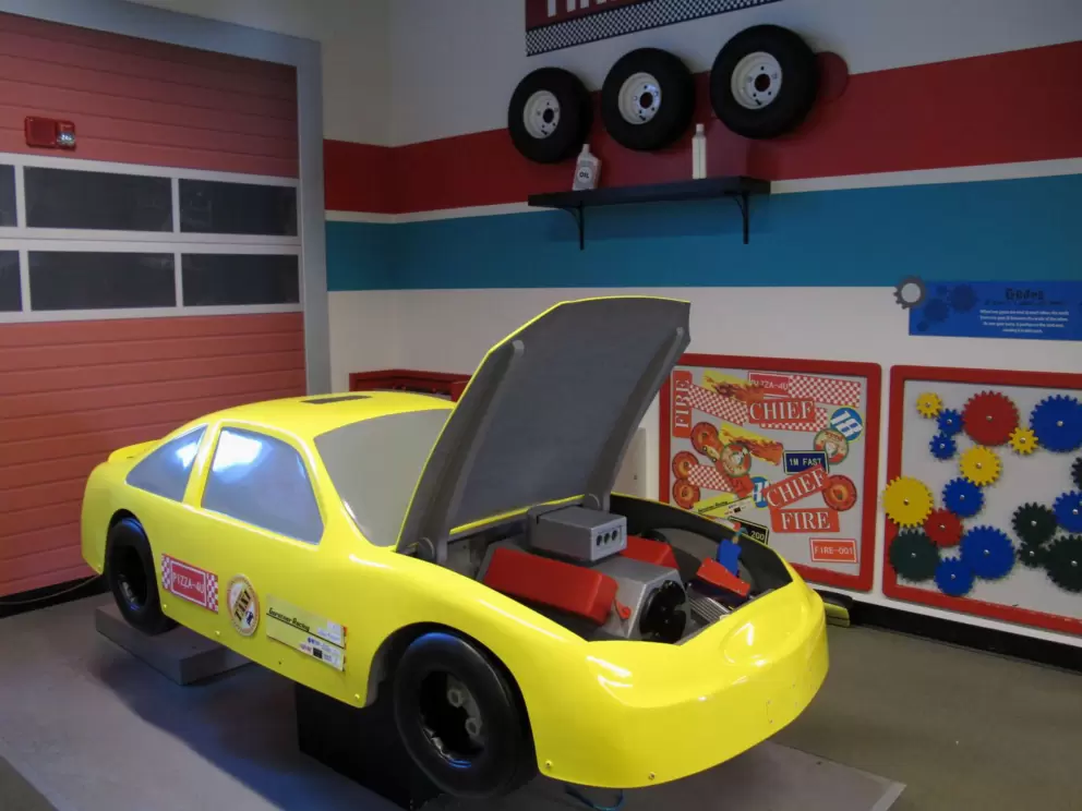 Check the engine in the mechanic's shop!
