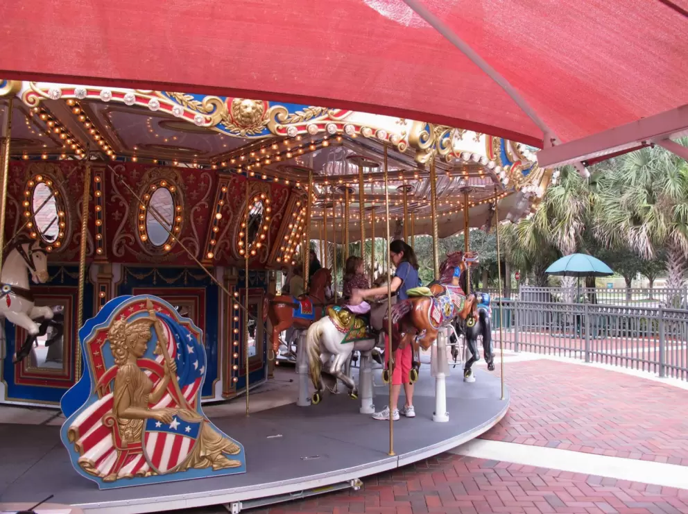Carousel.