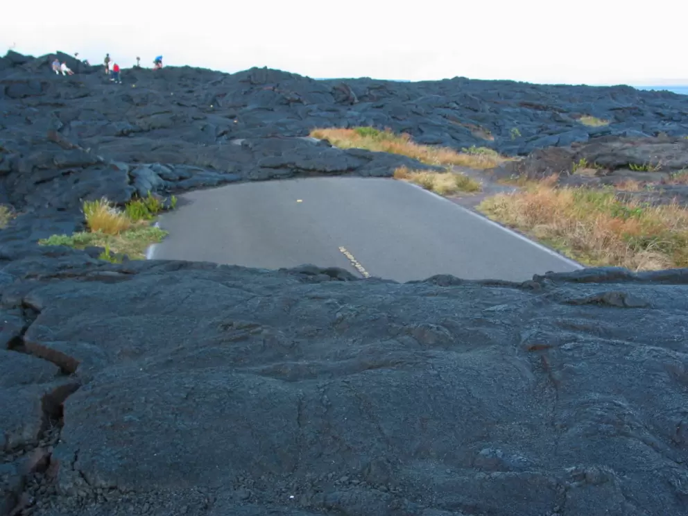 The road reappears!
