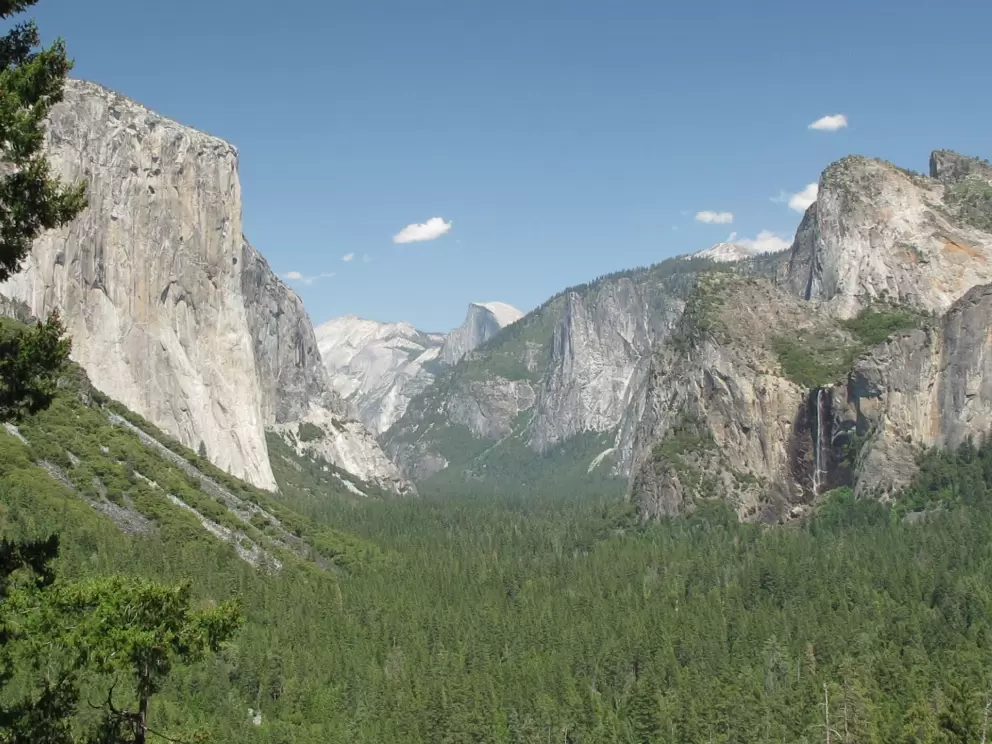 I love the shapes of the rock-faces in Yosemite! El Capitan, Half Dome...