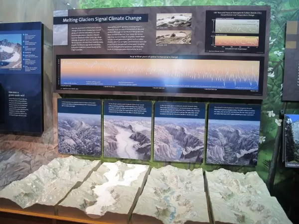 Exhibit about glaciers and climate change.