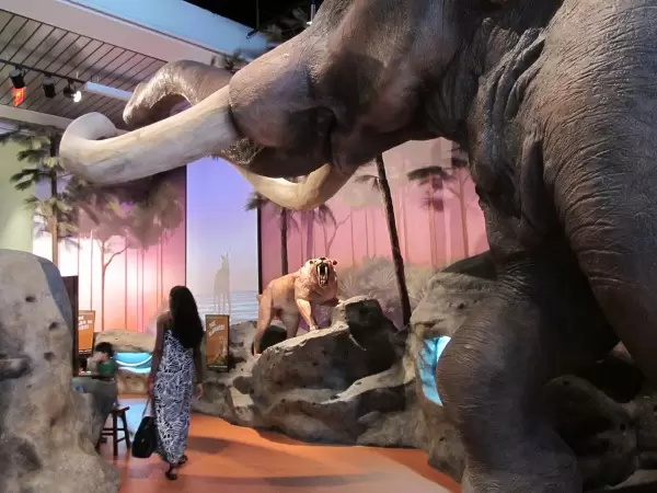 Sculptures of prehistoric animals impress you.