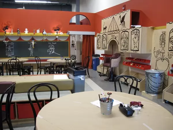 Use recycled materials to make your own puppet in this exquisite area.